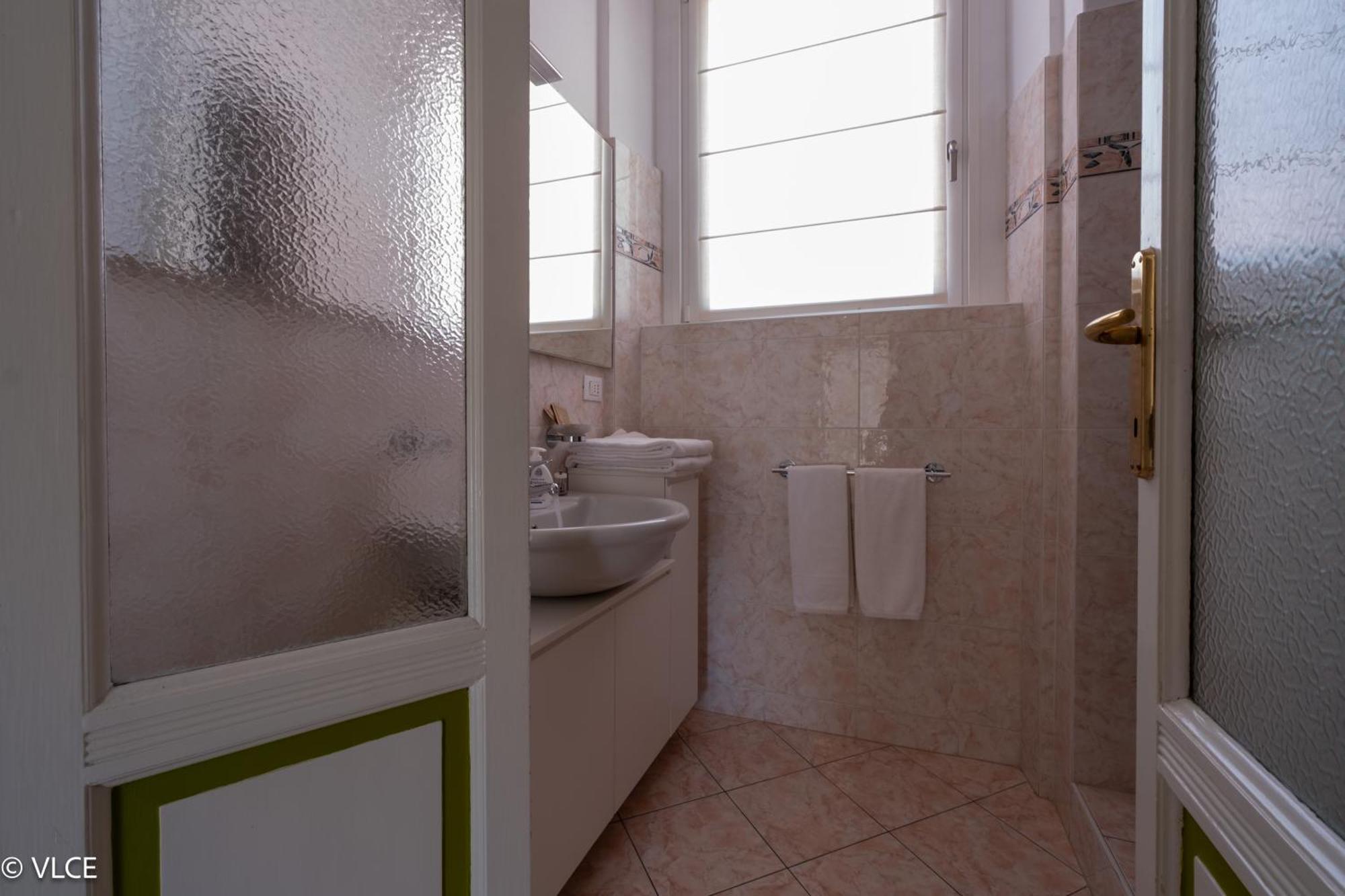 Residenza Cece' Apartment Леко Екстериор снимка